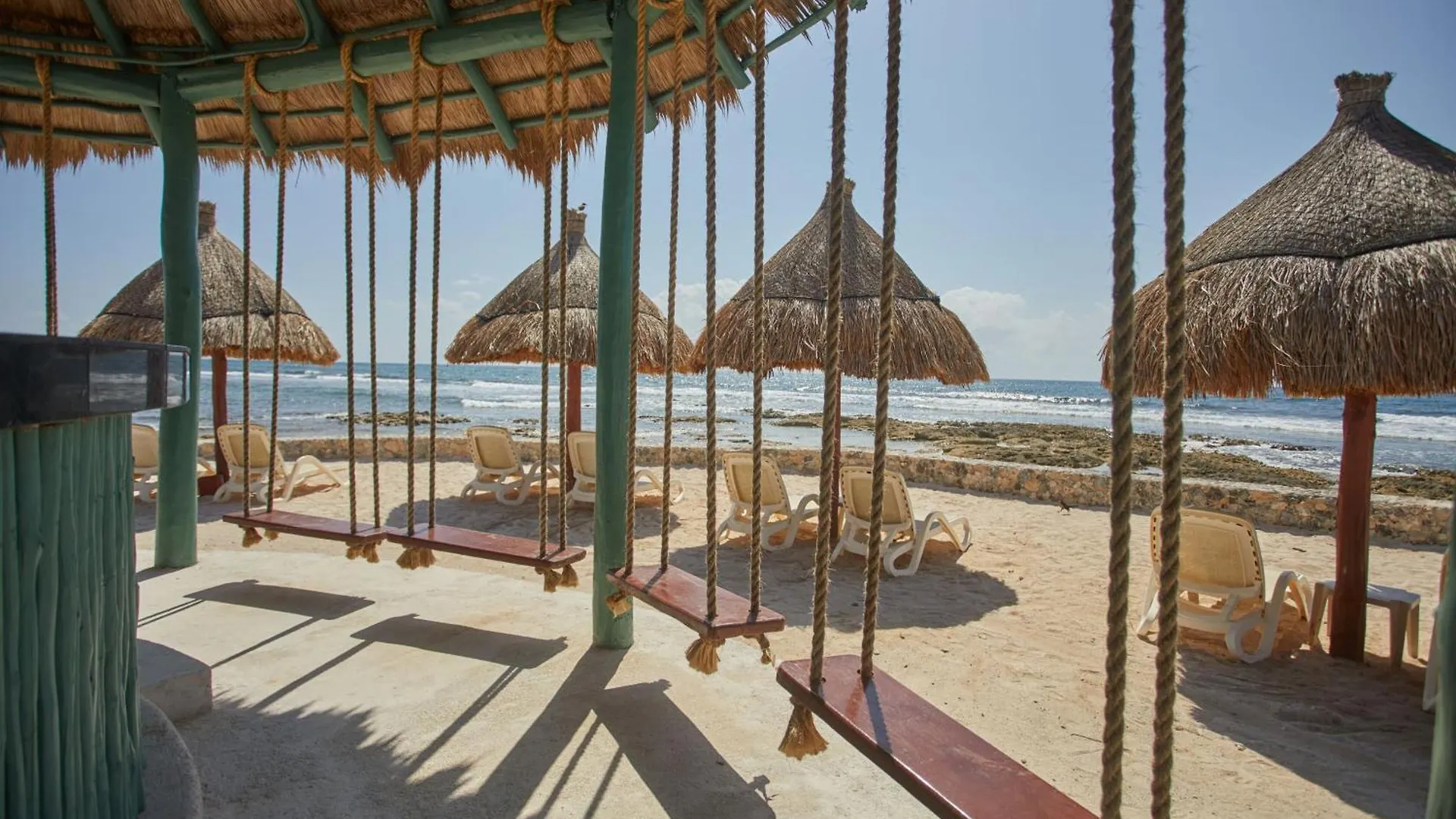 Resort Hotel Bahia Principe Luxury Akumal (Adults Only)