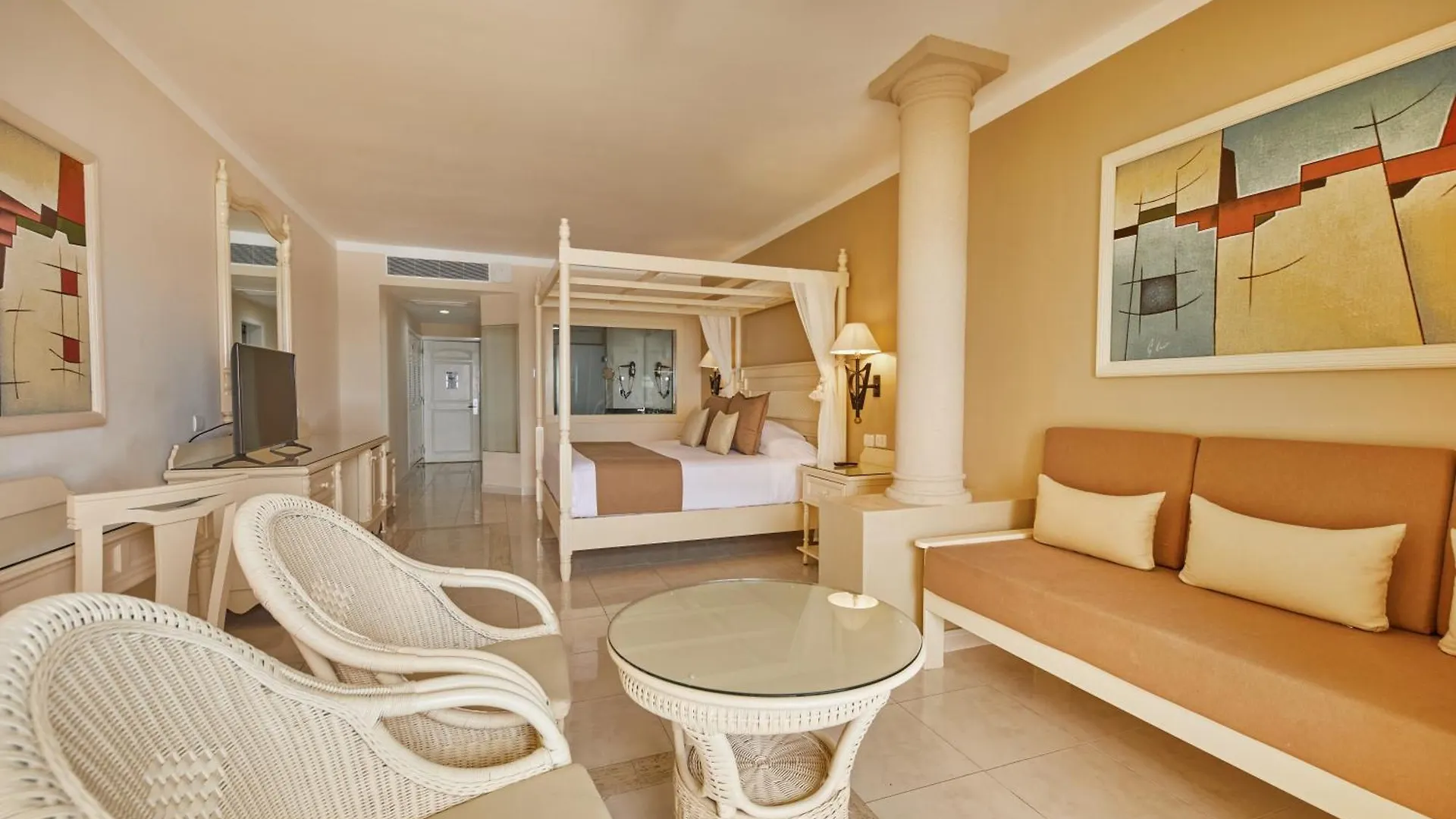 Resort Hotel Bahia Principe Luxury Akumal (Adults Only)